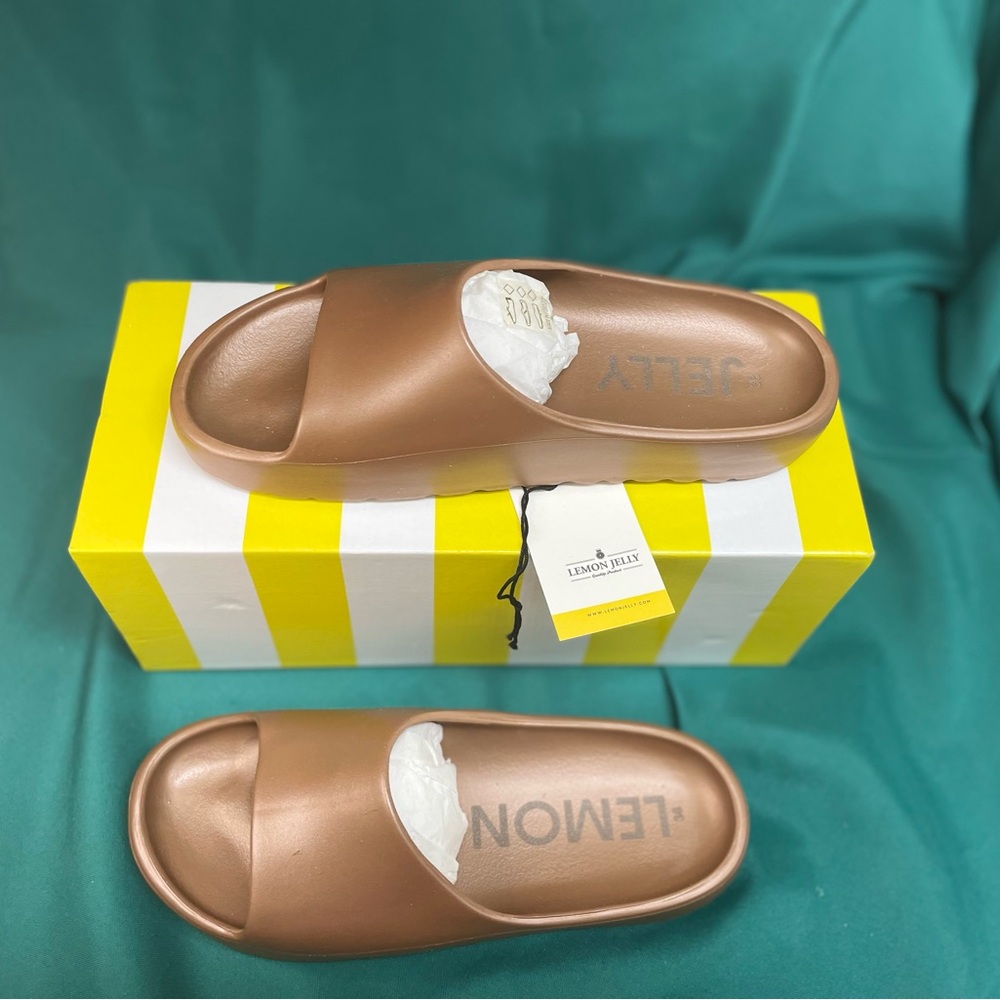 Elegant Bronze Mules for Women - Picture 3 of 7